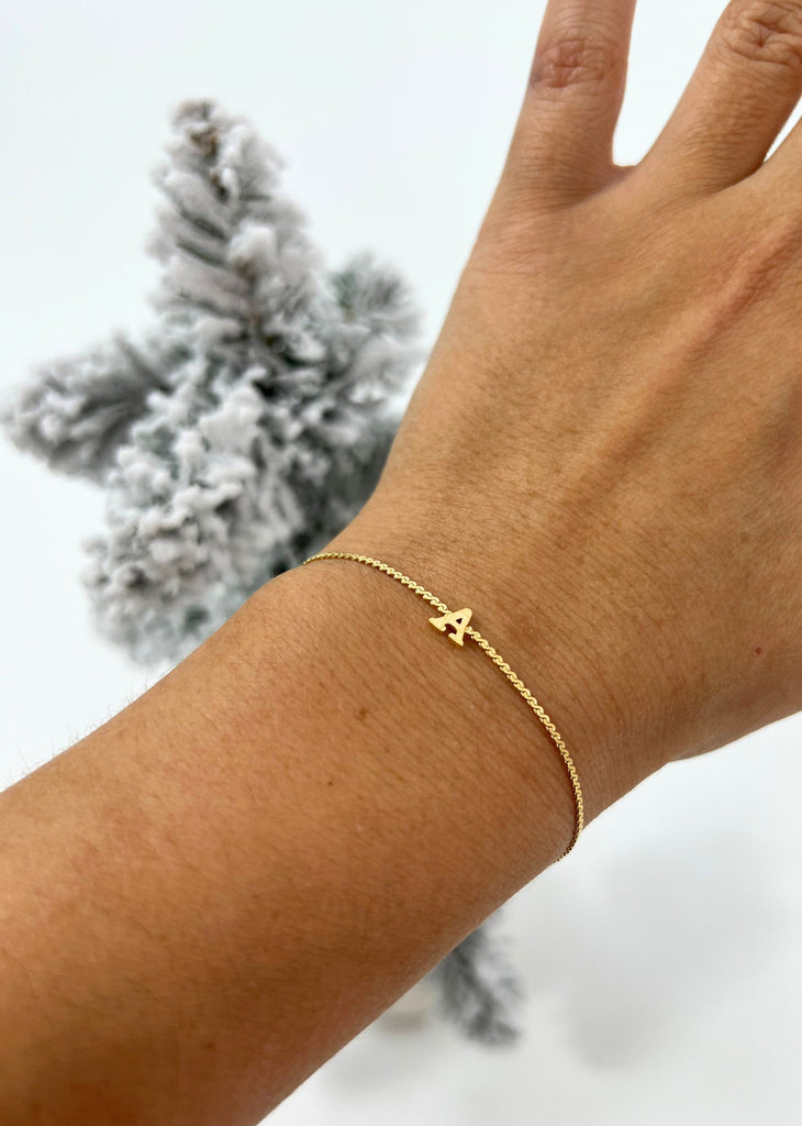 Love Initial Bracelet ★ Gold