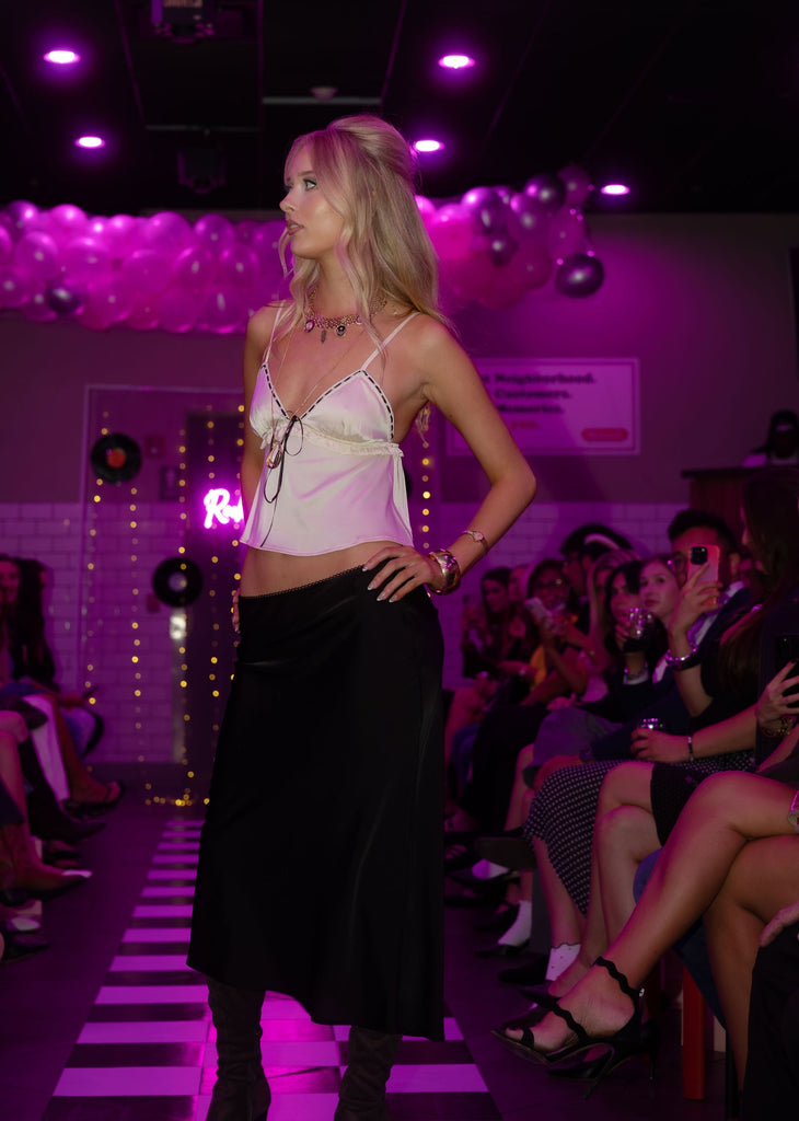 Smooth Operator Skirt ★ Black