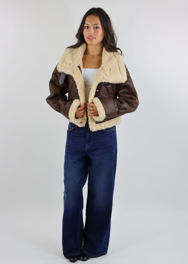 Faux Leather Jacket With Sherpa Detail ★ Brown