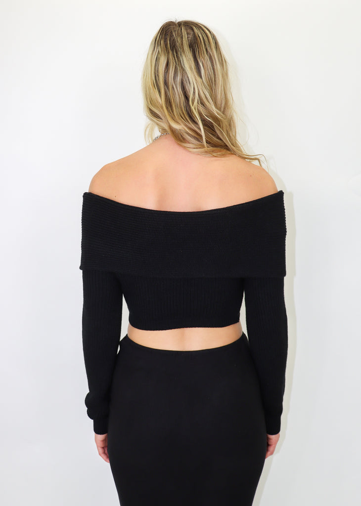 black off the shoulder knit cropped sweater 