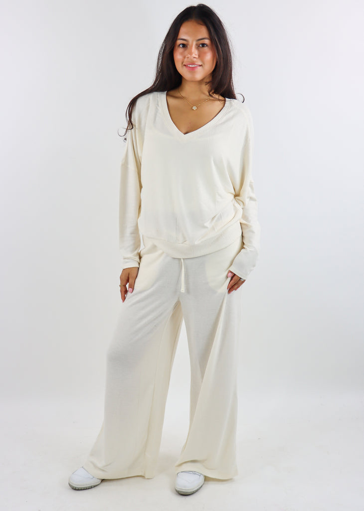 Sweet Escape Pullover ★ Creme