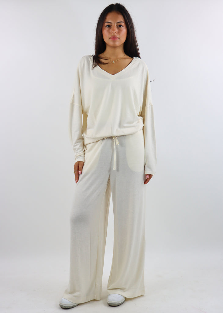 Sweet Escape Wide Leg Sweatpants ★ Creme