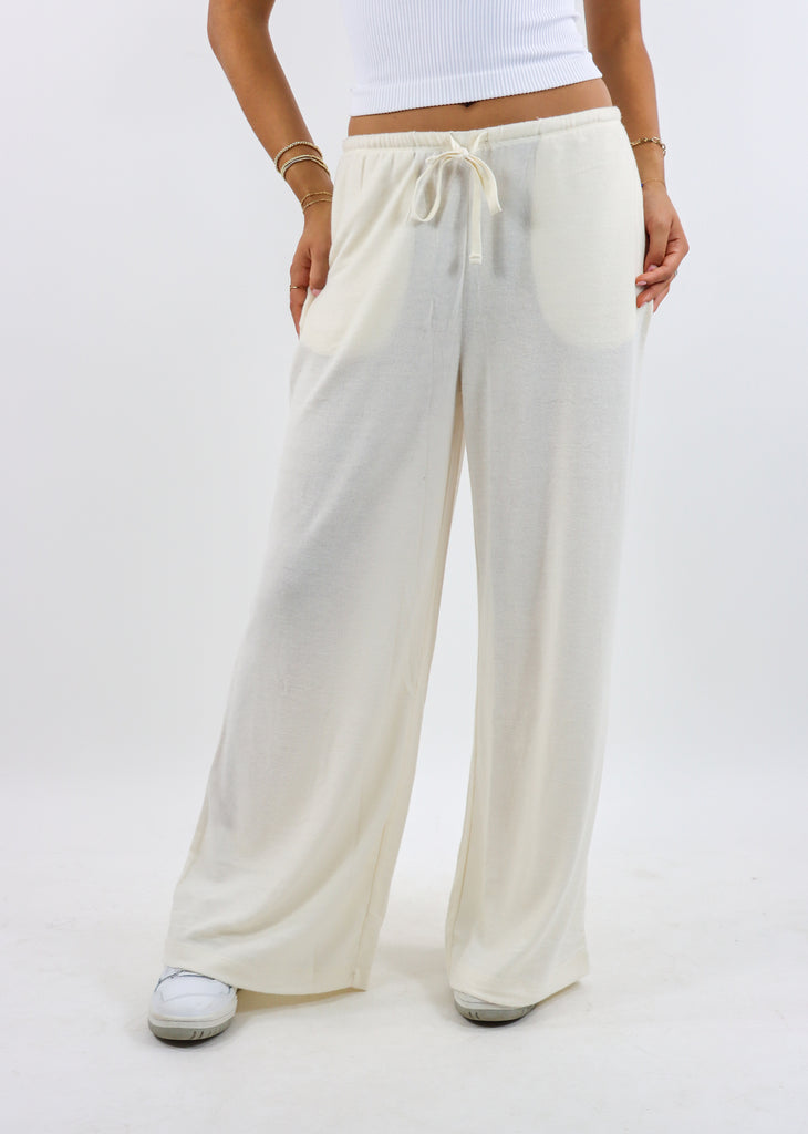 Sweet Escape Wide Leg Sweatpants ★ Creme