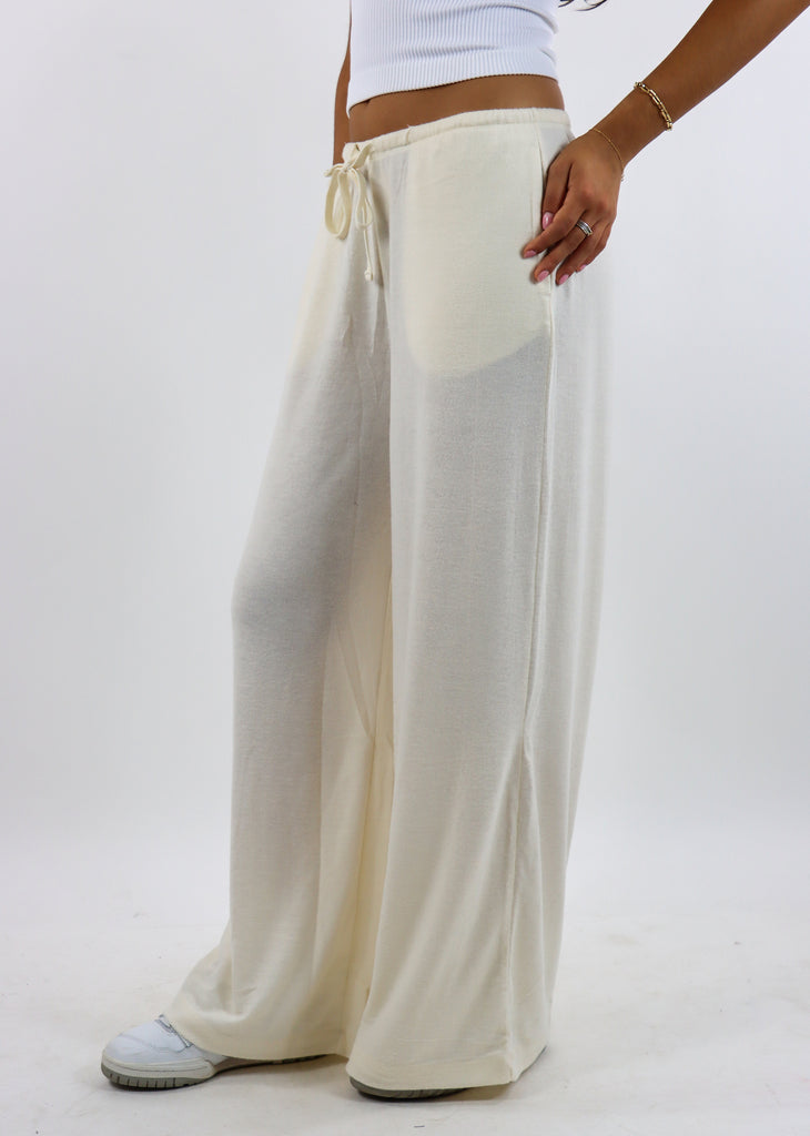 Sweet Escape Wide Leg Sweatpants ★ Creme