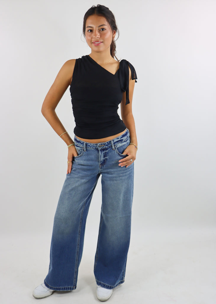 Black Velvet Top ★ Black