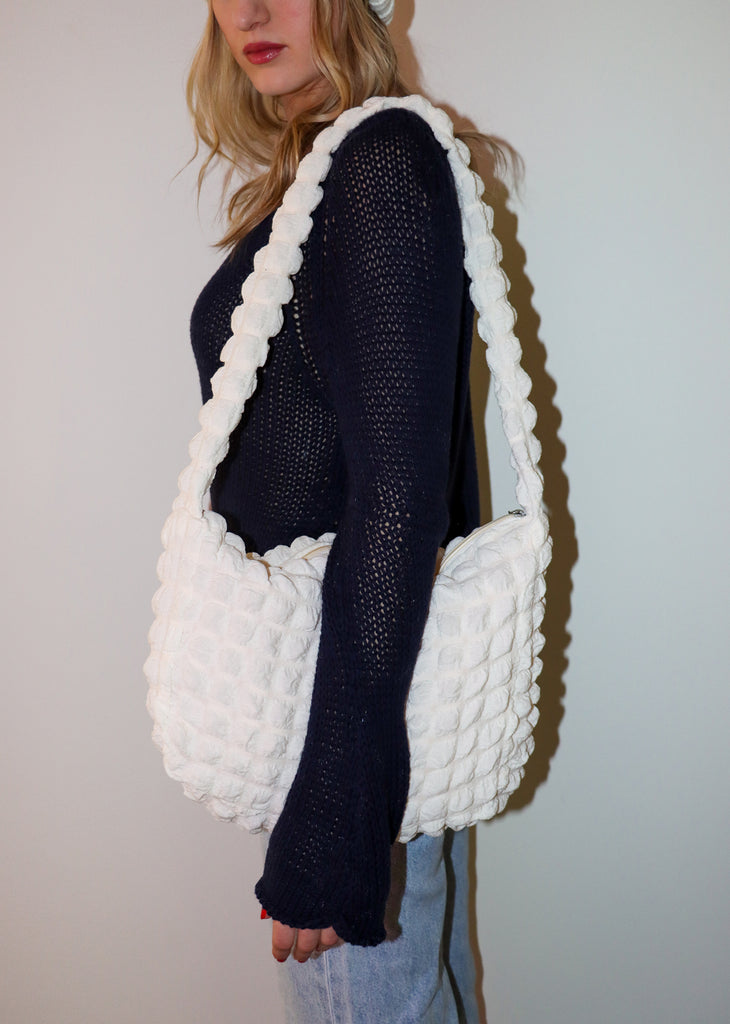 This trendy white bubble ruched quilted fabric tote bag is going to become newest your obsession!  An everyday purse, work tote, or gym bag.