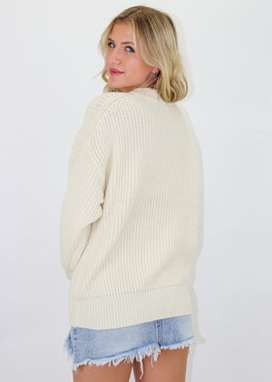 Daydreaming Sweater ★ Cream