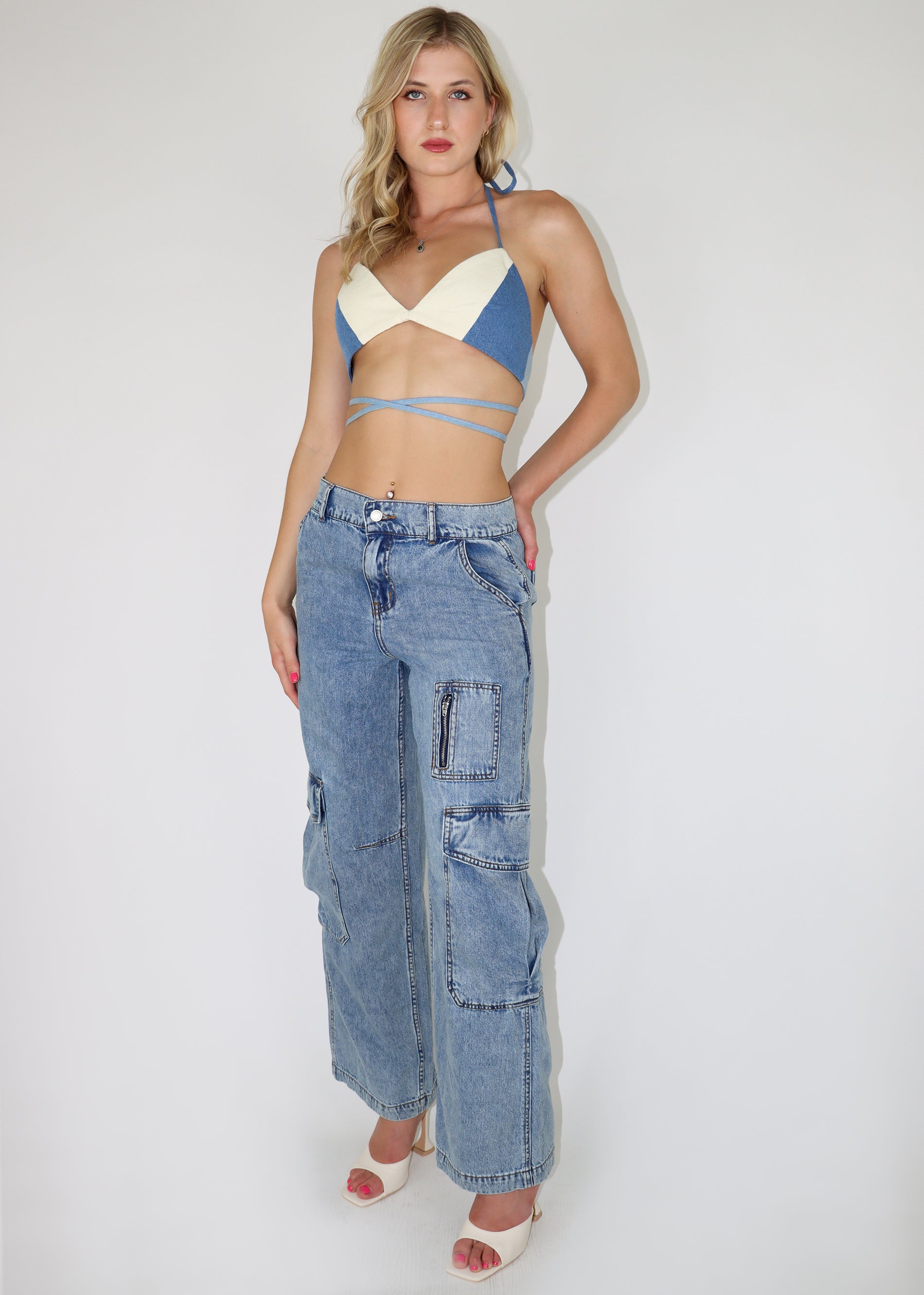 Shake It Low Rise Jeans ☆ Light Wash – Rock N Rags