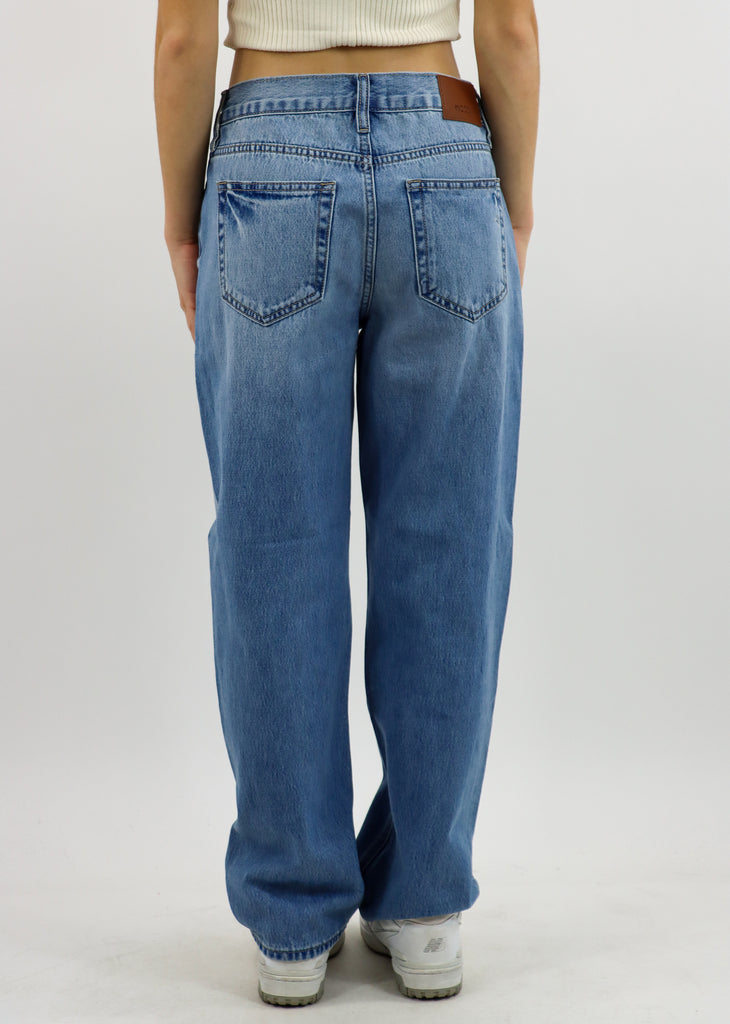 Little Talks Boyfriend Jeans ★ Medium Wash