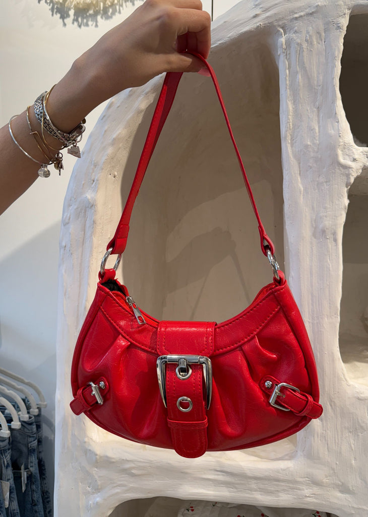 Smooth Buckle Shoulder Bag ★ Red