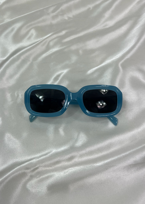 It’s A Vibe Square Sunglasses ★ Multi