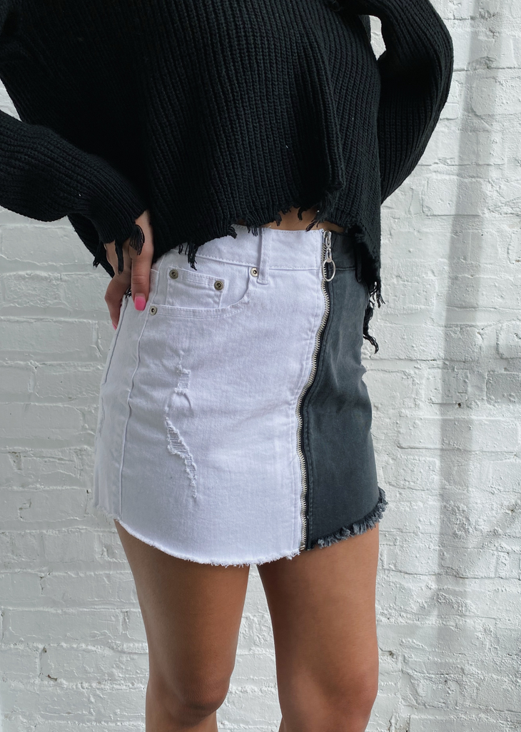 2 tone Black and White Denim Skirt with Two Pockets on the Front and Two Pockets on the Back, Zipper Closure, and Distressing