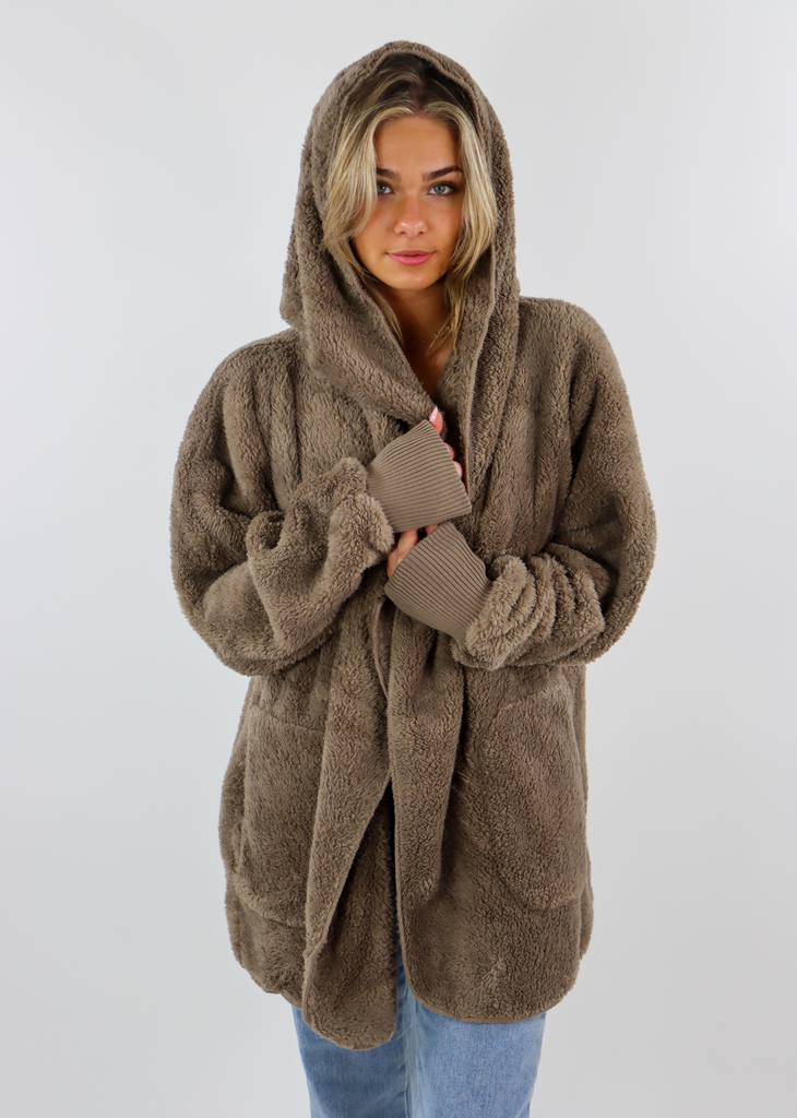 Fuzzy Jacket ★ Ashy Brown