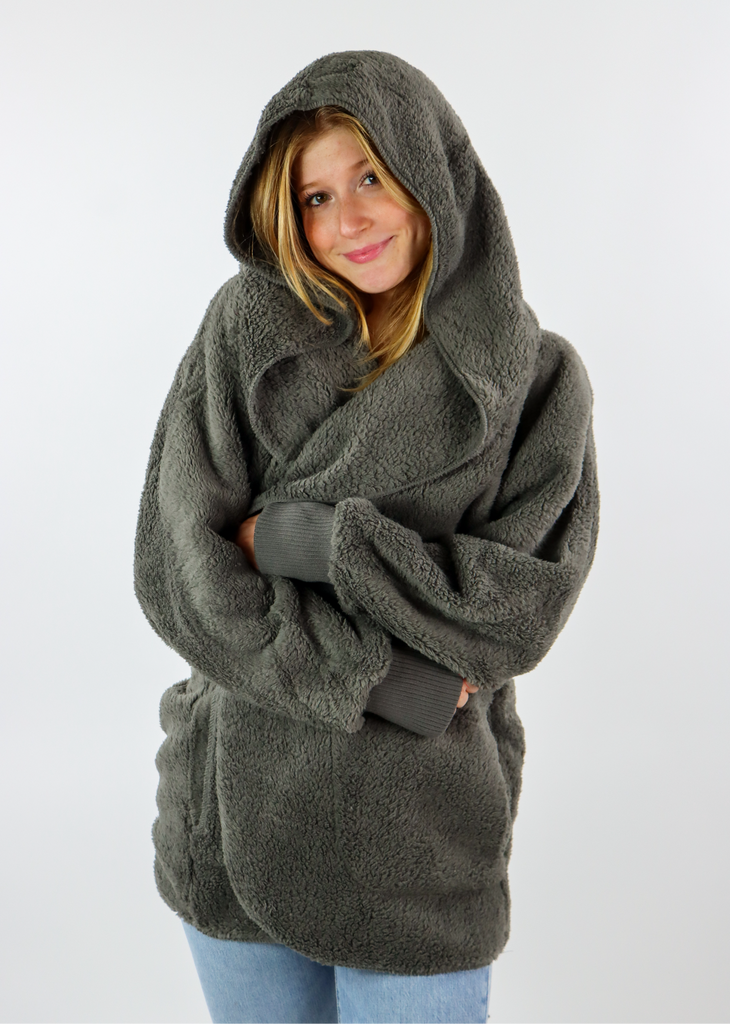 Fuzzy Jacket ★ Grey