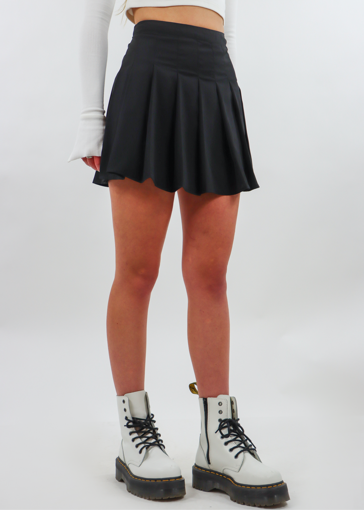 Essential Tennis Skirt ★ Black
